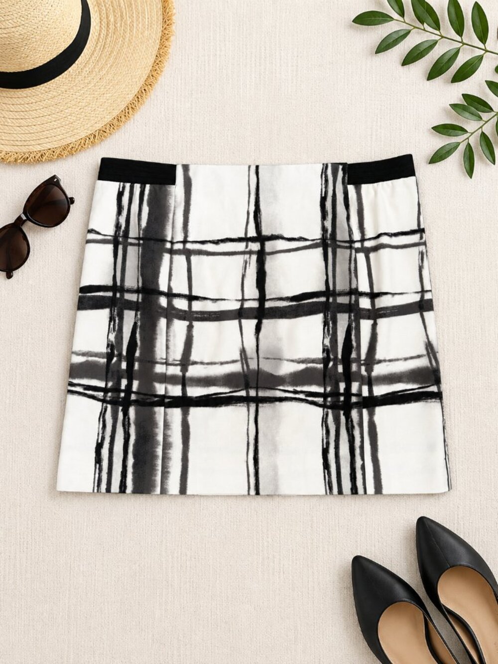 Simply Vera Vera Wang XL Black White Abstract Plaid Skirt Stretch Waist